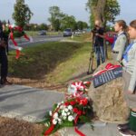 13.09.2020. Miąsowa. Odsłonięcie obelisku ku czci Zdzisława Gintera ps. Grom i Zdzisława Kajderowicza ps. Ryszard. Na zdjęciu: Janusz Bętkowski / Ewa Pociejowska-Gawęda / Radio Kielce