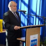 17.09.2020 Krasocin. Sesja rady gminy i powitanie rodziny repatriantów z Kazachstanu. Na zdjęciu: Karol Fijałkowski - pełnomocnik zarządu województwa świętokrzyskiego d.s kombatantów i osób represjonowanych / Ewa Pociejowska-Gawęda / Radio Kielce