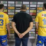 03.09.2020. Kielce. Konferencja klubu Łomża Vive Kielce, podczas której przedstawiono nowych sponsorów. Na zdjęciu: Arkadiusz Moryto, Talant Dujszebajew i Alex Dujszebajew / Piotr Kwaśniewski / Radio Kielce