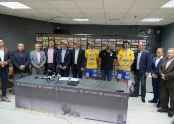 03.09.2020. Kielce. Konferencja klubu Łomża Vive Kielce, podczas której przedstawiono nowych sponsorów / Piotr Kwaśniewski / Radio Kielce