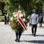 11.09.2020. Kielce. Obchody 19. rocznicy ataku na World Trade Center przed pomnikiem Homo Homini / Piotr Kwaśniewski / Radio Kielce