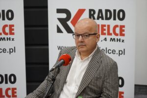 13.09.2020 Kielce. Studio Polityczne Radia Kielce. Na zdjęciu Jacek Skórski - Nowa Lewica / Aneta Cielibała-Gil / Radio Kielce