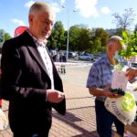 18.09.2020 Kielce. Radio Kielce. Akcja „SadziMY” / Piotr Kwaśniewski / Radio Kielce