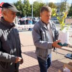 18.09.2020 Kielce. Radio Kielce. Akcja „SadziMY” / Piotr Kwaśniewski / Radio Kielce