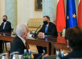 04.09.2020. Warszawa. Pałac Prezydencki. Posiedzenie Rady Gabinetowej. Na zdjęciu (od lewej): Mateusz Morawiecki - prezes Rady Ministrów i Andrzej Duda - prezydent RP / Grzegorz Jakubowski / KPRP