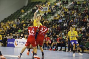 06.09.2020. Kielce. Mecz Łomża Vive Kielce - Torus Wybrzeże Gdańsk / Jarosław Kubalski / Radio Kielce