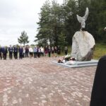 06.09.2020 Gościniec. Uroczystości przed Pomnikiem Lotników / Jarosław Kubalski / Radio Kielce