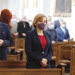 11.09.2020 Klasztor na Świętym Krzyżu. Jubileusz 70-lecia Świętokrzyskiego Parku Narodowego. Na zdjęciu (od lewej): Andrzej Bętkowski - marszałek województwa, Anna Krupka - wiceminister sportu. / Jarosław Kubalski / Radio Kielce