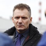 07.09.2020. Kielce. Briefing klubu radnych PiS w sprawie upamiętnienia  Kornela Morawieckiego poprzez nazwanie jego imieniem ulicy. Na zdjęciu: Andrzej Lubelski - Wolni i Solidarni / Jarosław Kubalski / Radio Kielce