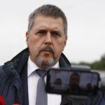 07.09.2020. Kielce. Briefing klubu radnych PiS w sprawie upamiętnienia  Kornela Morawieckiego poprzez nazwanie jego imieniem ulicy. Na zdjęciu: Jarosław Karyś - wiceprzewodniczący Rady Miasta Kielce / Jarosław Kubalski / Radio Kielce