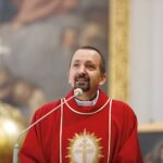 11.09.2020 Klasztor na Świętym Krzyżu. Jubileusz 70-lecia Świętokrzyskiego Parku Narodowego. Na zdjęciu prowincjał Paweł Zając. / Jarosław Kubalski / Radio Kielce