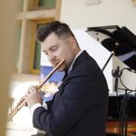 „Chopinowskie inspiracje” w ogrodzie włoskim Pałacu Biskupów Krakowskich. Na zdjęciu: Łukasz Długosz / Jarosław Kubalski / Radio Kielce