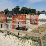 03.08.2020. Pacanów. Budowa Parku Bajki / Marta Gajda / Radio Kielce