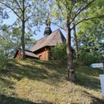 13.09.2020 Chotelek Zielony. Zabytkowy kościółek św. Stanisława - prace modernizacyjne / Marta Gajda / Radio Kielce