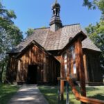 13.09.2020 Chotelek Zielony. Zabytkowy kościółek św. Stanisława - prace modernizacyjne / Marta Gajda / Radio Kielce