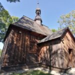 13.09.2020 Chotelek Zielony. Zabytkowy kościółek św. Stanisława - prace modernizacyjne / Marta Gajda / Radio Kielce