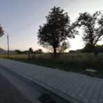 18.09.2020 Drożejowice. Chodnik wzdłuż drogi wojewódzkiej 767 / Marta Gajda / Radio Kielce