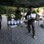 18.09.2020. Nadleśnictwo Pińczów. Akcja #sadziMY / Marta Gajda / Radio Kielce