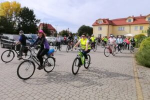 20.09.2020. Busko-Zdrój. Rajd rowerowy "Rowerem przez Busko" / Marta Gajda / Radio Kielce