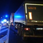 24.09.2020. Ruda Maleniecka. Zderzenie dwóch ciężarówek / KP PSP Końskie