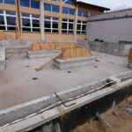 28.09.2020. Kazimierza Wielka. Budowa basenu termalnego / Marta Gajda / Radio Kielce