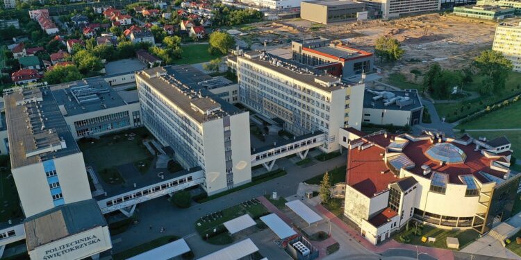 30.06.2020 Kielce. Politechnika Świętokrzyska / Jarosław Kubalski / Radio Kielce