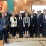 10.09.2020. Staszów. Podpisanie umowy w sprawie budowy portu przeładunkowego w Grzybowie / Grażyna-Szlęzak-Wójcik / Radio Kielce