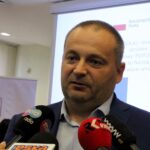02.09.2020. Kielce. Konferencja Politechniki Świętokrzyskiej na temat opracowania programu z branży contact center. Na zdjęciu: dr Mirosław Płaza - kierownik projektu / Faustyna Terelak / Radio Kielce