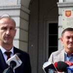24.09.2020. Kielce. Konferencja doradców prezydenta Kielc. Na zdjęciu (od lewej): Sławomir Gierada i Grzegorz Świercz / Faustyna Terelak / Radio Kielce