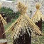 26.09.2020 Chęciny. Pokaz poświęcony bartnictwu i pszczelarstwu / Jarosław Kubalski / Radio Kielce