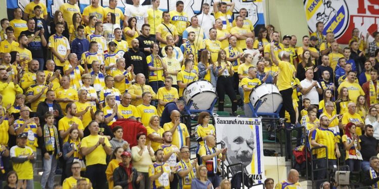 02.11.2019 Kielce. Piłka ręczna. Liga Mistrzów. Mecz PGE Vive Kielce - Telekom Veszprem. Kibice / Jarosław Kubalski / Radio Kielce