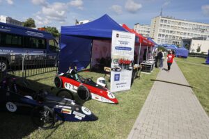 11.09.2020 Kielce. European Rover Challenge. Rozpoczęcie zawodów / Jarosław Kubalski / Radio Kielce