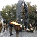 27.09.2020 Kielce. Uroczystości przed pomnikiem Armii Krajowej w 81. rocznicę utworzenia Polskiego Państwa Podziemnego / Jarosław Kubalski / Radio Kielce