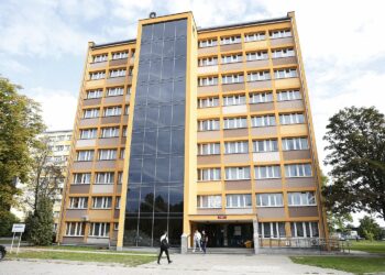 29.09.2020 Kielce. Politechnika Świętokrzyska. Akademiki / Jarosław Kubalski / Radio Kielce