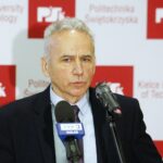 30.09.2020 Kielce. PŚk. Konferencja prasowa. Rektor prof. dr hab. inż. Zbigniew Koruba / Jarosław Kubalski / Radio KielceE