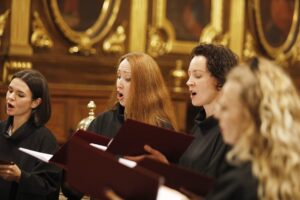 06.09.2020 Kielce. Katedra. Pierwsze Świętokrzyskie Dni Muzyki Dawnej. "Clamaverunt Iusti" - żeńska schola gregoriańska z Warszawy / Jarosław Kubalski / Radio Kielc