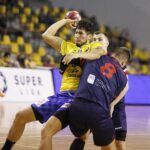 11.09.2020 Kielce. PGNiG Superliga. Mecz Łomża Vive Kielce - Sandra Spa Pogoń Szczecin. Daniel Dujszebajew / Jarosław Kubalski / Radio Kielce