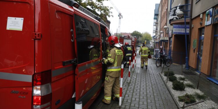 30.09.2020. Kielce. Alarm bombowy na ul. Starodomaszowskiej / Jarosław Kubalski / Radio Kielce