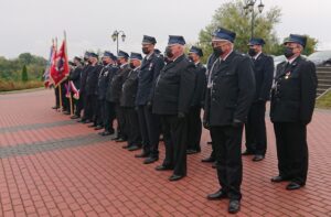 26.09.2020 Lipnik. Uroczystość przekazania nowego wozu strażackiego dla OSP Lipnik / Emilia Sitarska / Radio Kielce