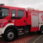 26.09.2020 Lipnik. Uroczystość przekazania nowego wozu strażackiego dla OSP Lipnik / Emilia Sitarska / Radio Kielce