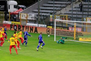 26.09.2020 Legnica. Mecz Miedź Legnica - Korona Kielce / Krzysztof Bujnowicz / Radio Kielce