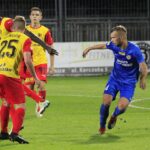 11.09.2020. Niepołomice. 3. kolejka Fortuna 1 ligi: Puszcza Niepołomice - Korona Kielce / Krzysztof Bujnowicz / Radio Kielce