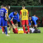 11.09.2020. Niepołomice. 3. kolejka Fortuna 1 ligi: Puszcza Niepołomice - Korona Kielce / Krzysztof Bujnowicz / Radio Kielce