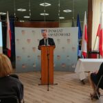 28.09.2020 Opatów. Konsultacje w sprawie strategii województwa świętokrzyskiego. Na zdjęciu Andrzej Bętkowski - marszałek województwa świętokrzyskiego. / Emilia Sitarska / Radio Kielce