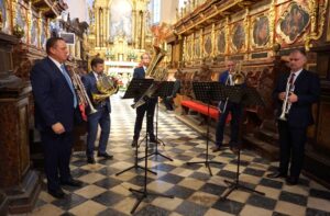 14.09.2020 Skalbmierz. XXVI Międzynarodowy Festiwal Muzyczny imienia Krystyny Jamroz. Koncert „Od baroku do muzyki XX wieku” w kościele św. Jana Chrzciciela. Na zdjęciu: Świętokrzyski Kwintet Instrumentów Blaszanych / Dorota Klusek / Radio Kielce