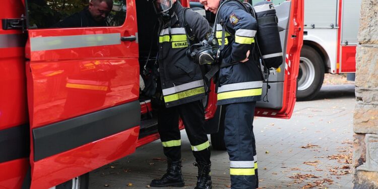 24.09.2020. Kielce. Alarm bombowy w Szkole Podstawowej Sióstr Nazaretanek / Wiktor Taszłow / Radio Kielce