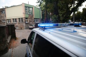 24.09.2020. Kielce. Alarm bombowy w Szkole Podstawowej Sióstr Nazaretanek / Wiktor Taszłow / Radio Kielce