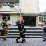 24.09.2020. Kielce. Alarm bombowy w Szkole Podstawowej Sióstr Nazaretanek / Wiktor Taszłow / Radio Kielce