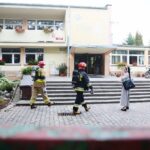 24.09.2020. Kielce. Alarm bombowy w Szkole Podstawowej Sióstr Nazaretanek / Wiktor Taszłow / Radio Kielce