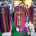 28.09.2020. Kielce. SACROEXPO - XXI Międzynarodowa Wystawa Budownictwa i Wyposażenia Kościołów, Sztuki Sakralnej i Dewocjonaliów / Wiktor Taszłow / Radio Kielce